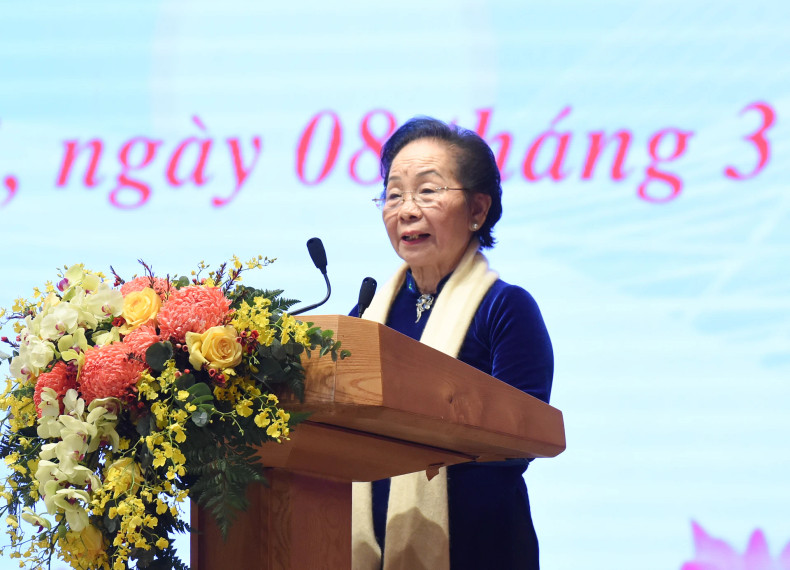 范明正总理会见荣获柯瓦列夫斯卡娅奖的女英雄、女科学家【组图】 ảnh 6