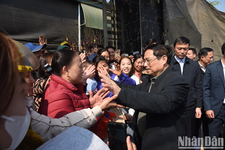 越南政府总理范明正检查宣光—富寿高速公路建设投资项目【组图】 ảnh 7 越南政府总理范明正检查宣光—富寿高速公路建设投资项目【组图】 ảnh 7