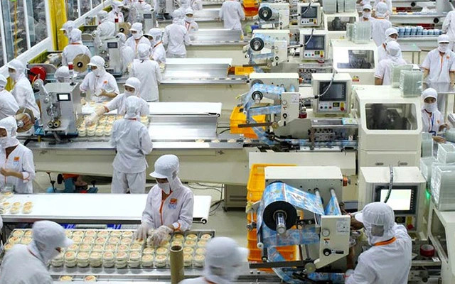 10月份数据显示，在遭受台风影响后，越南制造业开始复苏。