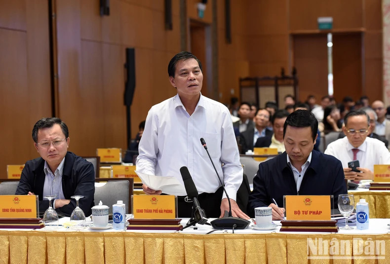 海防市人民委员会主席阮文松表示，该市预计将破土动工建设1万套保障性住房。