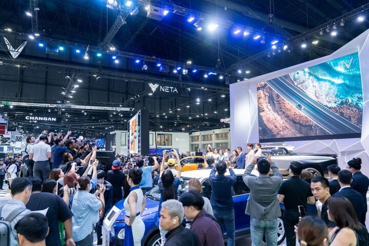 Vinfast电动车型亮相泰国。