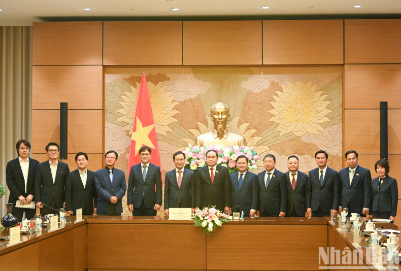 各位代表合影。