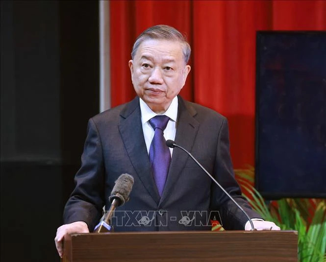 越共中央总书记苏林在马来西亚国立大学发表讲话。(图片来源:越通社) 越共中央总书记苏林在马来西亚国立大学发表讲话。(图片来源:越通社)