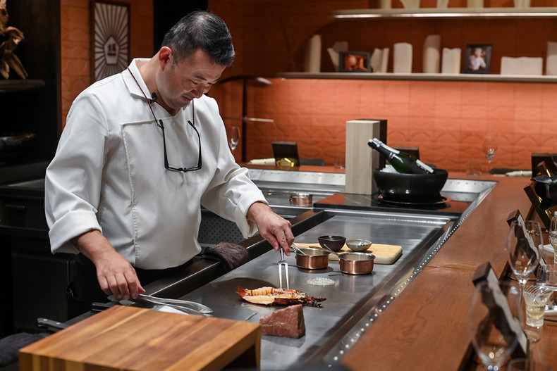 Hibana by Koki以其精致的空间和感性的用餐氛围迎接食客。（图片来源：太阳集团）