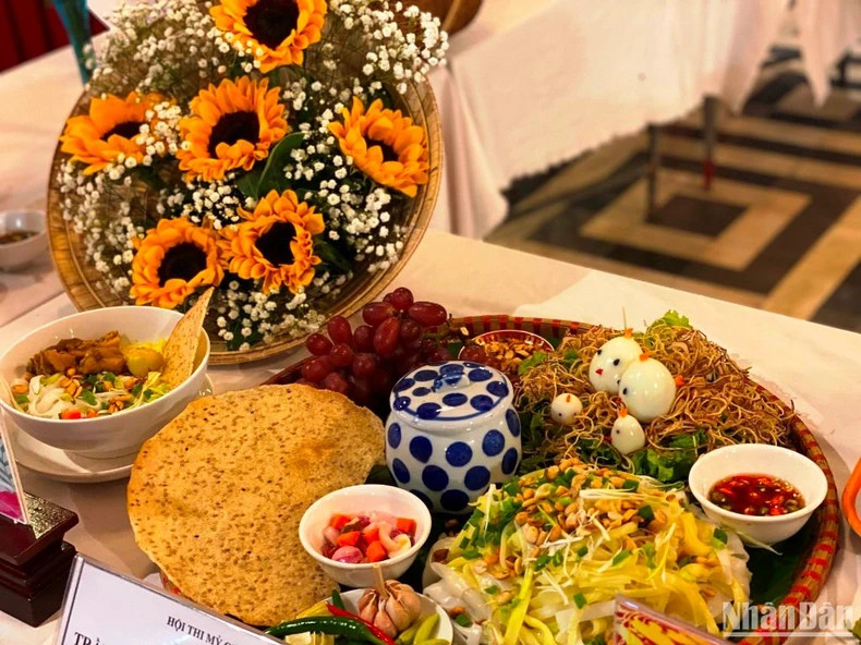 粹栾米皮与著名的广南米线紧密相连。（英桃 摄）