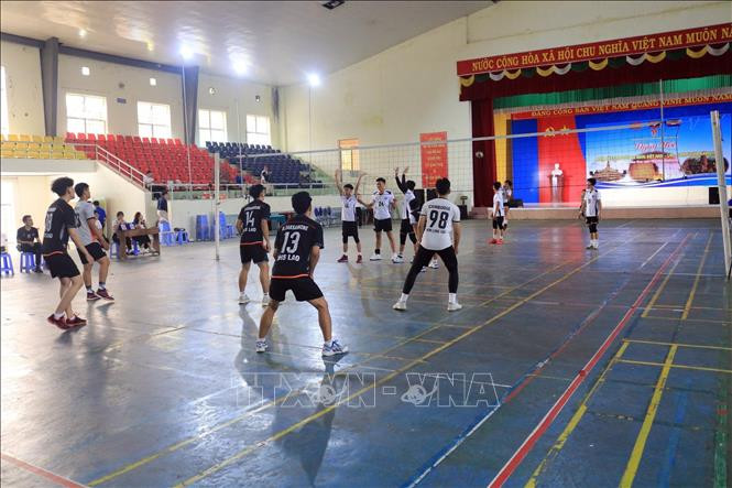 2024年越南-老挝-柬埔寨三国大学生节框架的排球交流赛。 2024年越南-老挝-柬埔寨三国大学生节框架的排球交流赛。