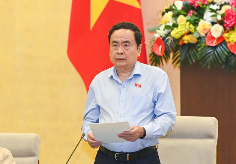 国会主席陈青敏致开幕词。