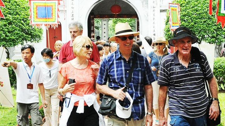 由于便利的签证政策,接待外国游客数量同比增长68.7%。(楠海 摄) 由于便利的签证政策,接待外国游客数量同比增长68.7%。(楠海 摄)