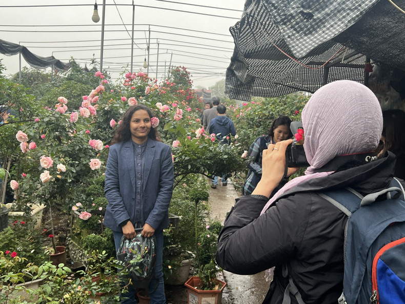 国际代表借此机会打卡。