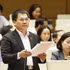 林同省代表杨克梅发表意见。（图片来源：越通社）