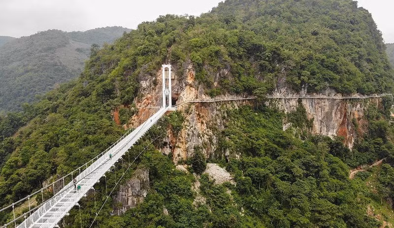 令人印象深刻地白龙玻璃桥（组图） ảnh 5