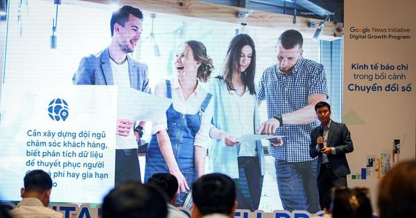 9月21日上午，通信传媒部属下新闻局同谷歌公司联合举行“媒体数字化转型”培训项目——在数字化转型背景下经济新闻专题。
