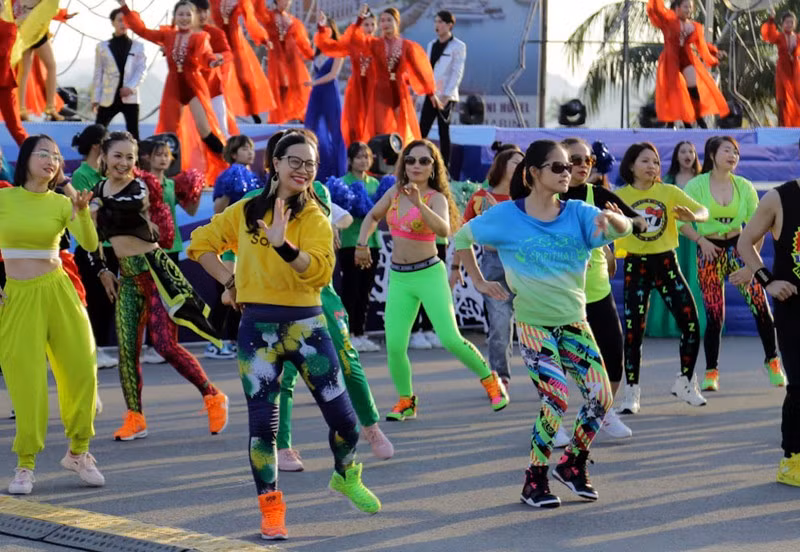 2022年下龙冬季狂欢节精彩亮相。