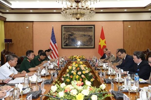 2022年越美国防政策对话在河内举行。