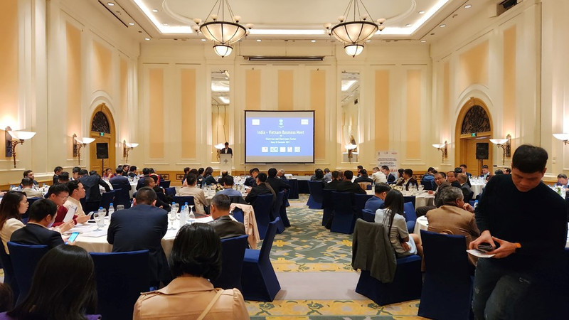 12月5日，Invest Global公司已同印度驻越南大使馆举行越南-印度电气和电子企业见面会。