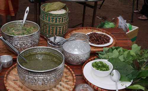 附图：将越南美食推向世界。