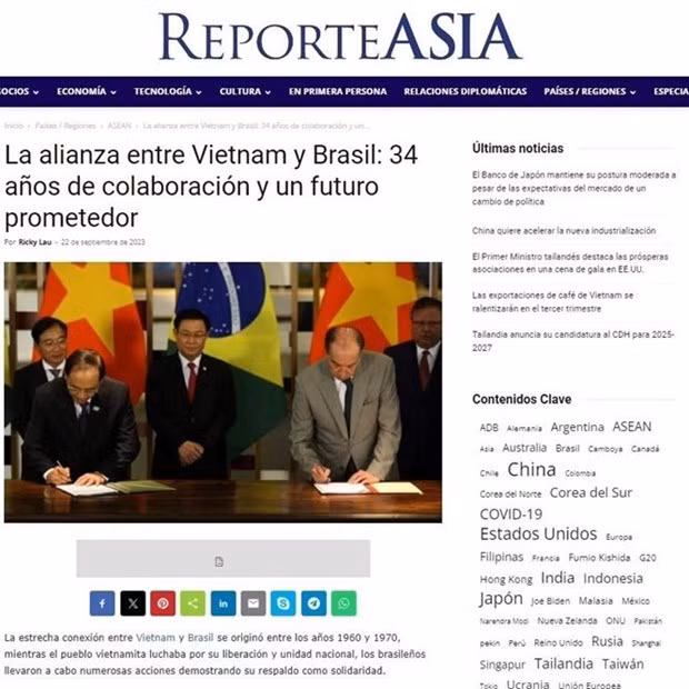Ricky Lau作者在网站reporteasia.com上刊登的文章中所做出的评价。（图片来源：越通社）