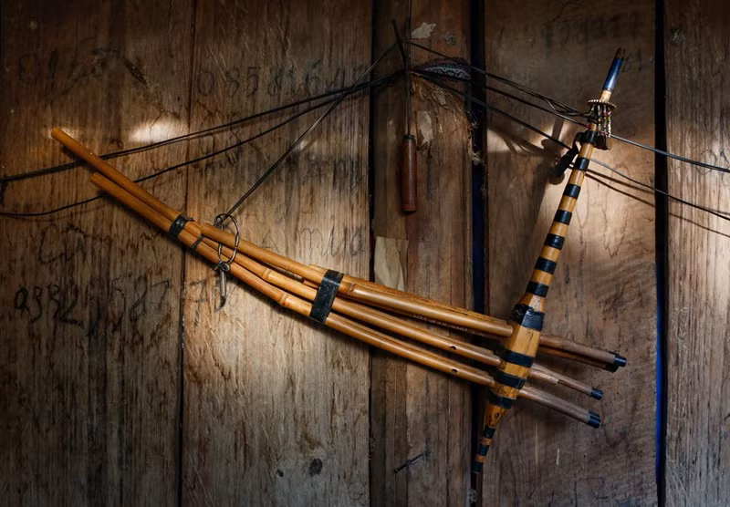 千百年来，芦笙一直是赫蒙族精神生活中尤为重要的簧管乐器。芦笙被赫蒙族视作宝物，是与其精神文化生活息息相关的特色文化。