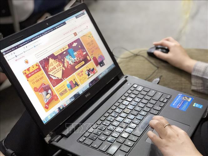 附图。