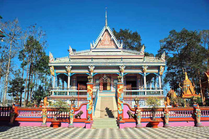 朔庄省萨龙寺。