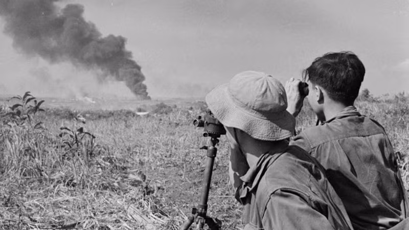 参加西原战役的解放军。（图片来源：越通社）