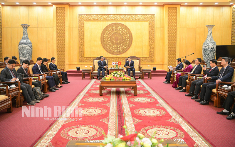 会见场景。（图片来源：baoninhbinh.org.vn）