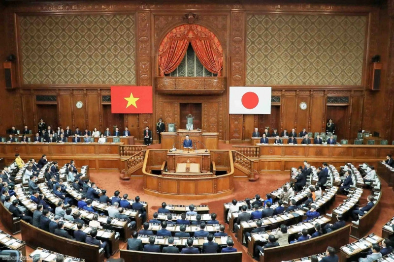 武文赏主席在日本国会发表演讲。（图片来源：VOV）