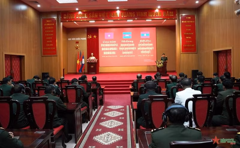 开学典礼场景。（图片来源：人民军队报）