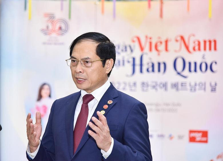 越南外交部部长裴青山。