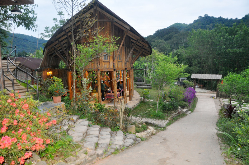 下龙市崎上乡的农场旅游区之一。（图片来源：baoquangninh.vn）