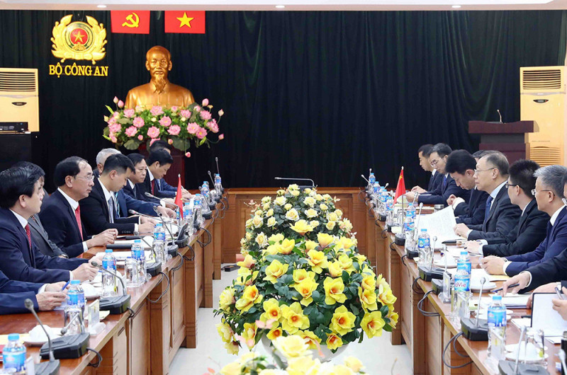 会见场景。（图片来源：公安报）