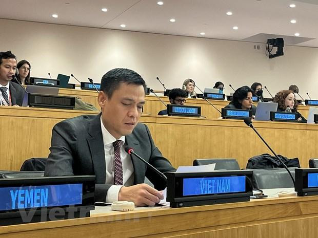 越南驻联合国代表邓黄江大使在开幕式发言。（图片来源：越通社）