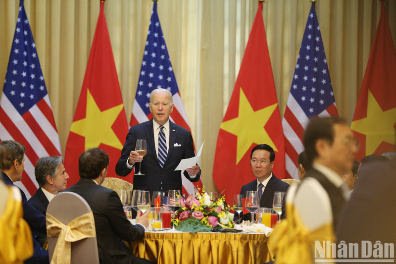 美国总统拜登在国宴上发表讲话。