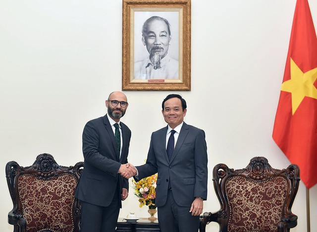 政府副总理陈流光会见海牙常设仲裁法院秘书长马辛。（图片来源：CPV）