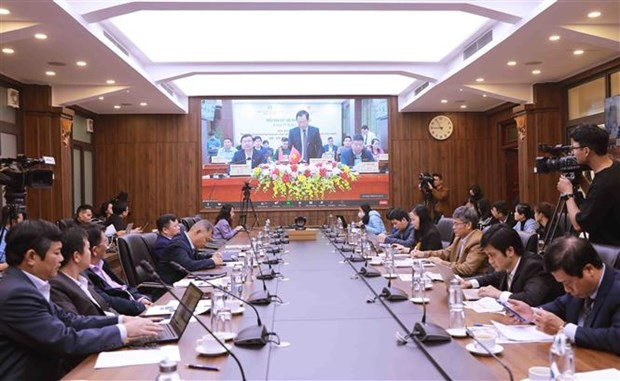 论坛场景。（图片来源：越通社）