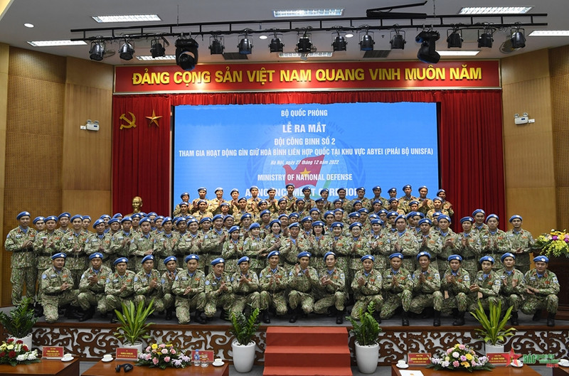 参与联合国阿卜耶伊临时安全特派团维和行动的二号工兵队。（图片来源：人民军队报）