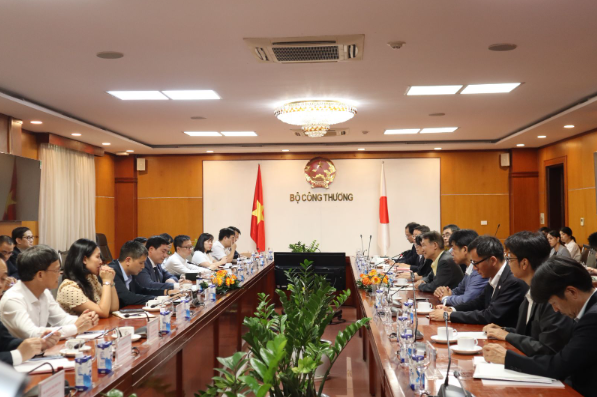 会见场景。（图片来源：越通社）