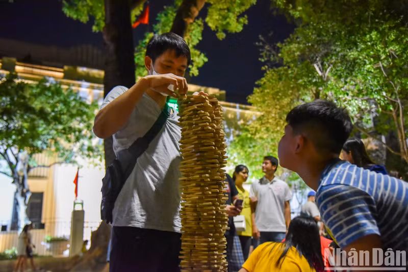 木制益智游戏。