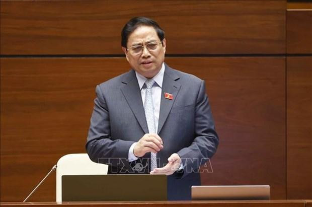 越南政府总理范明正在会议上发言。（图片来源：越通社）