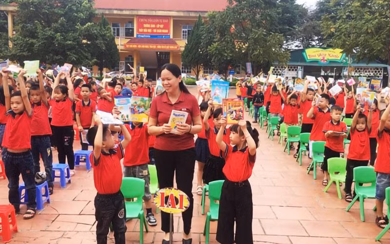 谅山省重视将文化教育纳入教学计划。