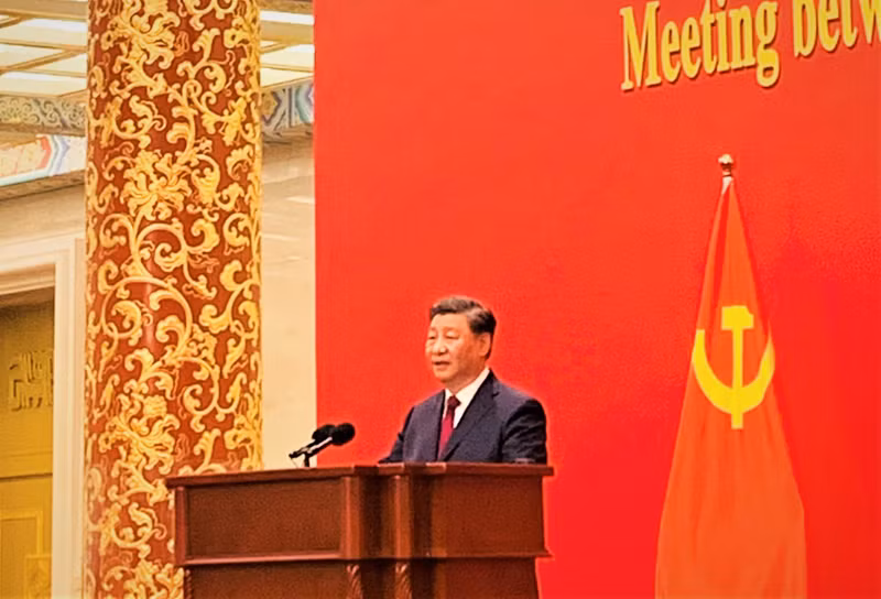 习近平总书记在见面会上讲话。（杜有兴 摄）