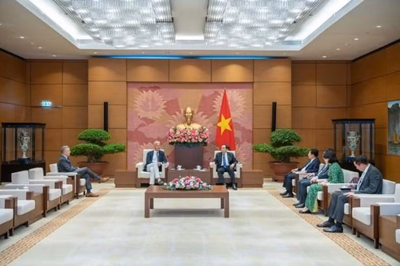 会见场景。（图片来源：人民代表报）