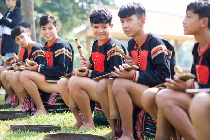 埃德族同胞的健康祭仪式。