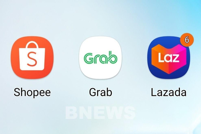附图。