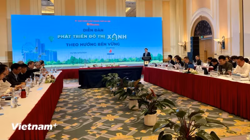 论坛场景。（图片来源：越通社）