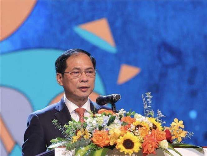 越南外交部长裴青山。