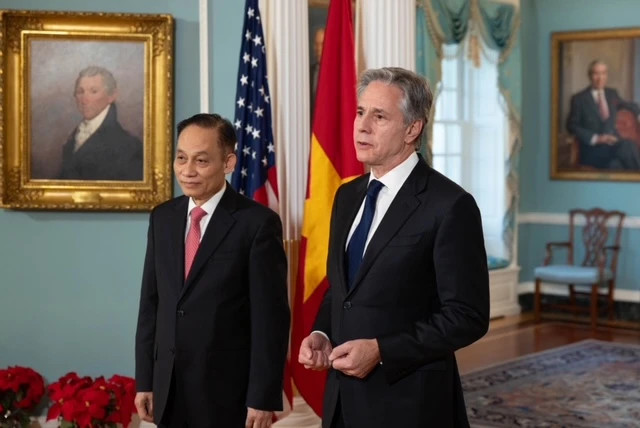 越共中央对外部部长黎怀忠和美国国务卿安东尼·布林肯。