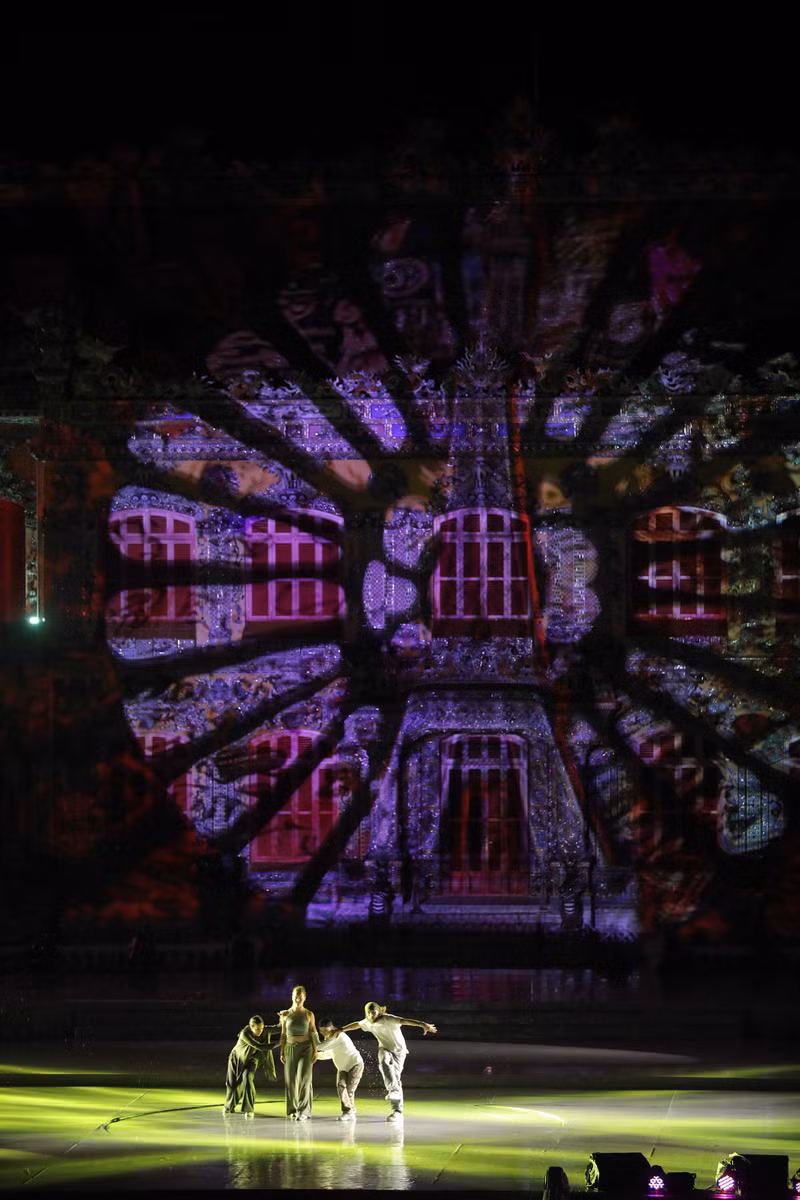 法国艺术家的嘻哈表演。