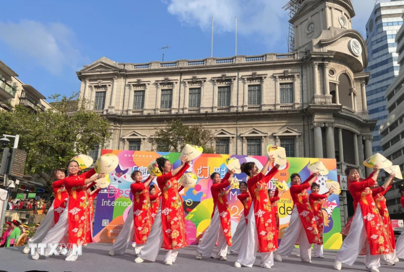 澳门海外越南同胞协会的《越南你好！》节目。
