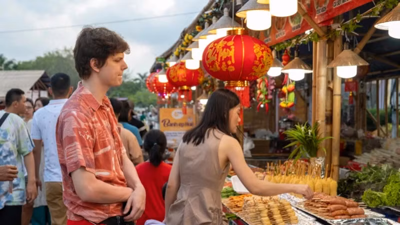 顺化正在完成加入联合国教科文组织美食创意领域的创意城市网络申请档案。